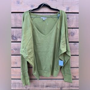 NWT Free people Santa Clara Thermal waffle knit top, dolman sleeve, V-neck Green